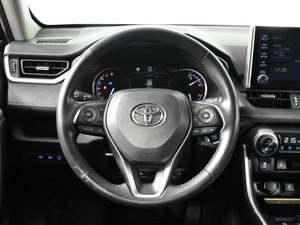 Внедорожник Toyota RAV4 2021 года, 3495100 рублей, Казань