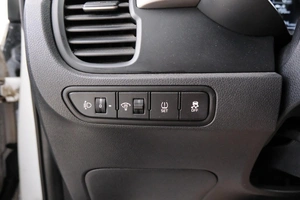 Седан Kia Rio 2019 года, 1049000 рублей, Красноярск