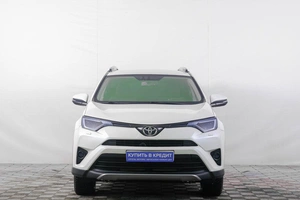 Внедорожник Toyota RAV4 2016 года, 1999000 рублей, Кемерово