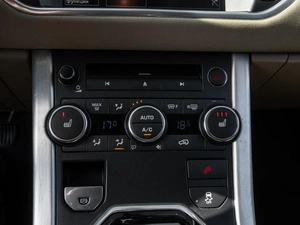 Внедорожник Land Rover Range Rover Evoque 2013 года, 1860000 рублей, Ставрополь