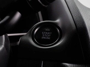 Седан Mazda 3 2018 года, 1670000 рублей, Тюмень
