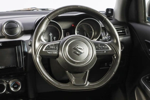 Хетчбэк Suzuki Swift 2019 года, 1129000 рублей, Новосибирск