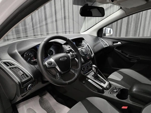 Седан Ford Focus 2013 года, 750000 рублей, Красноярск