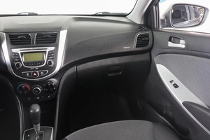 Хетчбэк Hyundai Solaris 2013 года, 869000 рублей, Пермь