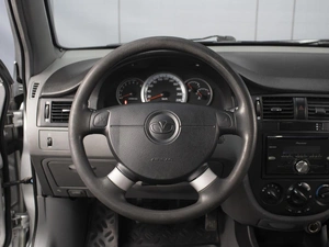 Седан Daewoo Gentra 2013 года, 520000 рублей, Омск