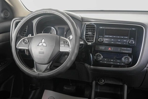 Внедорожник Mitsubishi Outlander 2014 года, 1439000 рублей, Кемерово