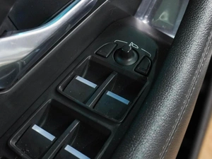 Внедорожник Jaguar E-Pace 2018 года, 2334000 рублей, Воронеж