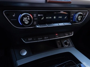 Внедорожник Audi Q5 2021 года, 5439000 рублей, Саратов