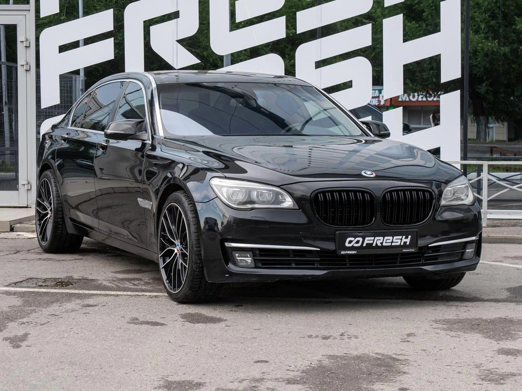 Седан BMW 7 серия 2014 года, 1976000 рублей, Волгоград