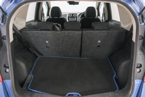 Хетчбэк Nissan Note 2015 года, 799000 рублей, Красноярск