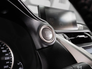 Внедорожник Lexus NX 2015 года, 2700000 рублей, Тюмень