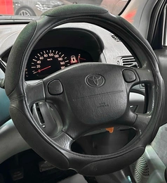 Минивэн Toyota Raum 1999 года, 360000 рублей, Красноярск