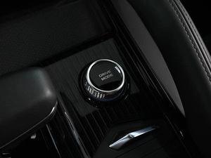 Внедорожник Geely Monjaro 2025 года, 3649000 рублей, Аксай