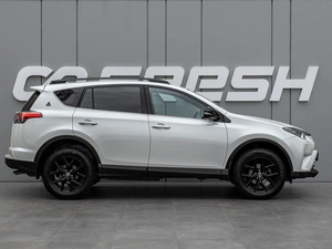 Внедорожник Toyota RAV4 2019 года, 3280000 рублей, Краснодар