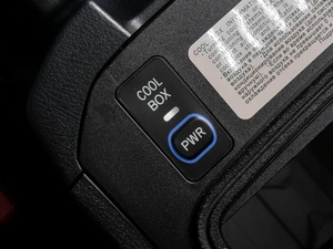 Внедорожник Toyota Land Cruiser Prado 2017 года, 5959000 рублей, Тюмень