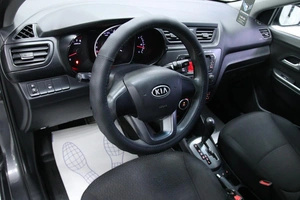 Хетчбэк Kia Rio 2012 года, 833000 рублей, Солонцы