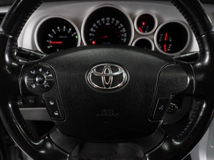 Пикап Toyota Tundra 2010 года, 3950000 рублей, Тюмень