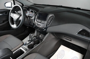 Седан Chevrolet Cruze 2019 года, 1449000 рублей, Тюмень