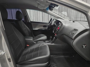 Хетчбэк Kia Ceed 2014 года, 1010000 рублей, Красноярск