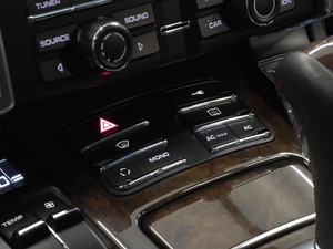 Внедорожник Porsche Cayenne 2011 года, 2499000 рублей, Красноярск