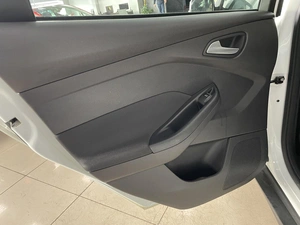 Хетчбэк Ford Focus 2013 года, 747000 рублей, Солонцы