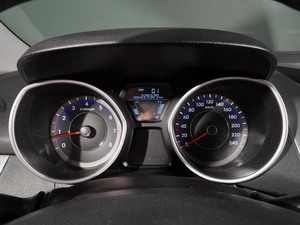 Седан Hyundai Elantra 2011 года, 848000 рублей, Тверь