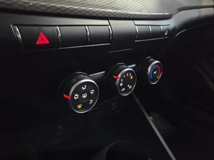 Седан ВАЗ (LADA) Vesta 2023 года, 1097000 рублей, Красноярск