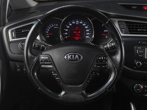 Универсал Kia Ceed 2016 года, 1060000 рублей, Тюмень