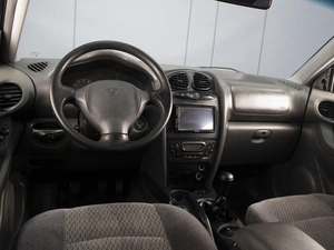 Внедорожник Hyundai Santa Fe 2002 года, 660000 рублей, Омск