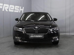 Лифтбек Skoda Superb 2017 года, 1980000 рублей, Омск