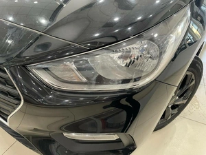 Седан Hyundai Solaris 2020 года, 1495000 рублей, Красноярск