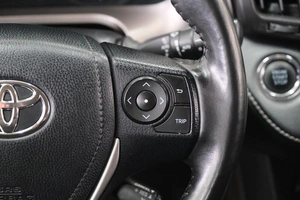 Внедорожник Toyota RAV4 2018 года, 2599000 рублей, Омск