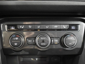 Внедорожник Volkswagen Tiguan 2017 года, 1847100 рублей, Казань