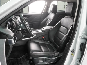 Внедорожник Jaguar F-Pace 2019 года, 2274000 рублей, Воронеж