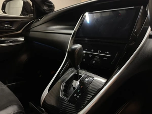 Внедорожник Toyota Harrier 2018 года, 3347000 рублей, Красноярск