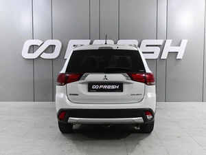 Внедорожник Mitsubishi Outlander 2016 года, 1849000 рублей, Аксай