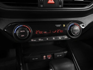Седан Kia Cerato 2018 года, 1859000 рублей, Ставрополь
