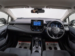 Универсал Toyota Corolla 2019 года, 1727000 рублей, Красноярск