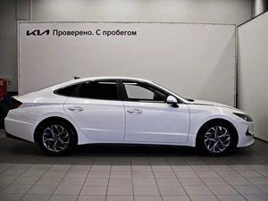 Седан Hyundai Sonata 2020 года, 2290000 рублей, Красноярск