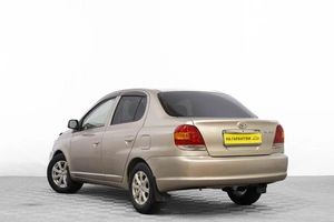 Седан Toyota Platz 2003 года, 489000 рублей, Барнаул