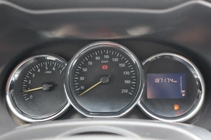 Внедорожник Renault Duster 2015 года, 1150000 рублей, Мирное