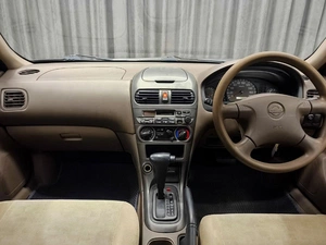 Седан Nissan Sunny 2001 года, 299000 рублей, Красноярск