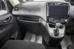 Минивэн Nissan Serena 2013 года, 1299000 рублей, Барнаул