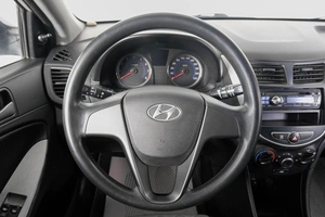 Седан Hyundai Solaris 2014 года, 799000 рублей, Кемерово