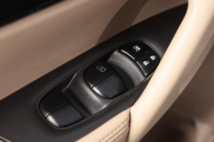 Внедорожник Nissan X-Trail 2020 года, 2799000 рублей, Новосибирск