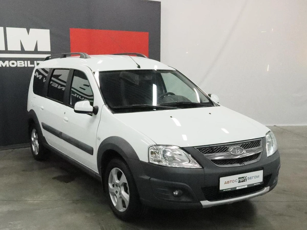 Универсал ВАЗ (LADA) Largus 2018 года, 1175000 рублей, Курск