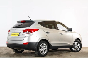Внедорожник Hyundai ix35 2011 года, 1099000 рублей, Тюмень