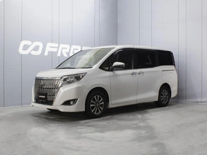 Минивэн Toyota Esquire 2019 года, 2550000 рублей, Омск