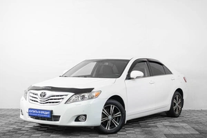 Седан Toyota Camry 2011 года, 999000 рублей, Кемерово