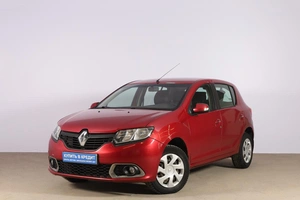 Хетчбэк Renault Sandero 2015 года, 779000 рублей, Новосибирск